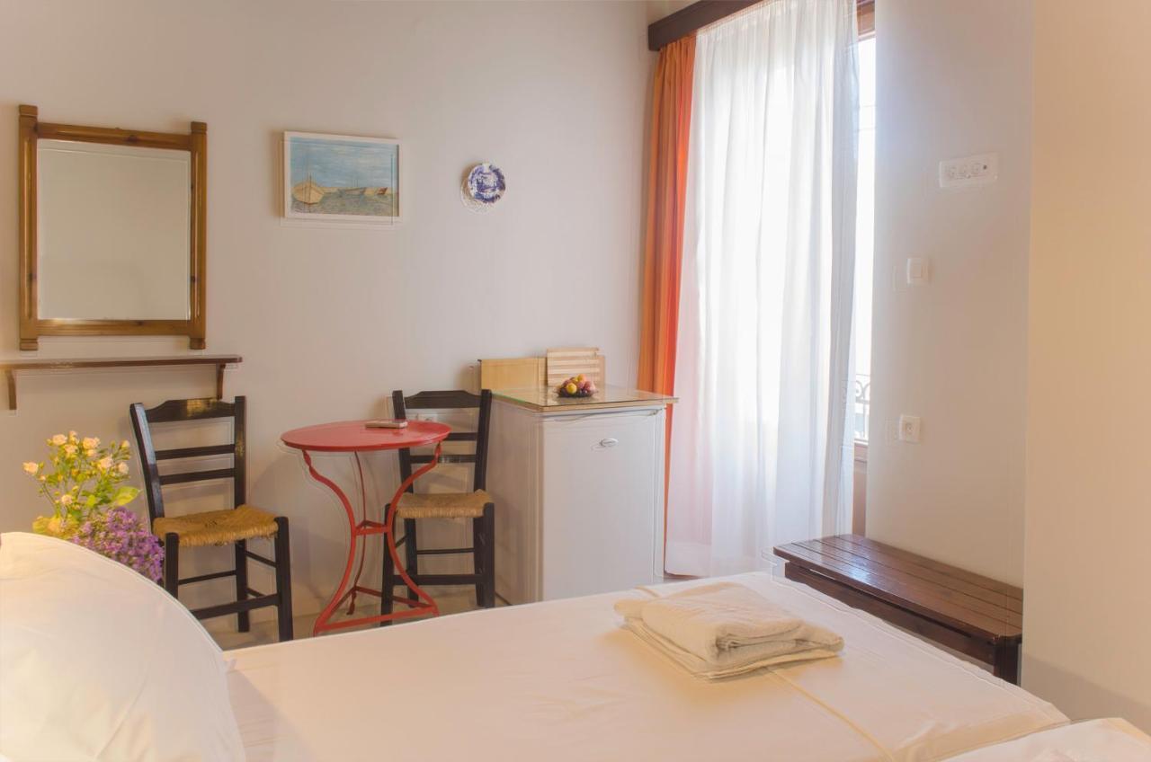 Kalypso Studios & Rooms Palaiochora Ngoại thất bức ảnh